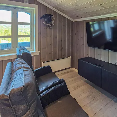 Holiday home Awesome In With Jacuzzi