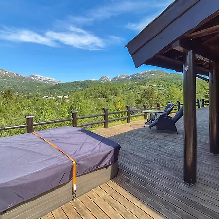 Awesome In With Jacuzzi Holiday home Norheimsund