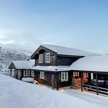 Holiday home Awesome In With Jacuzzi Norheimsund